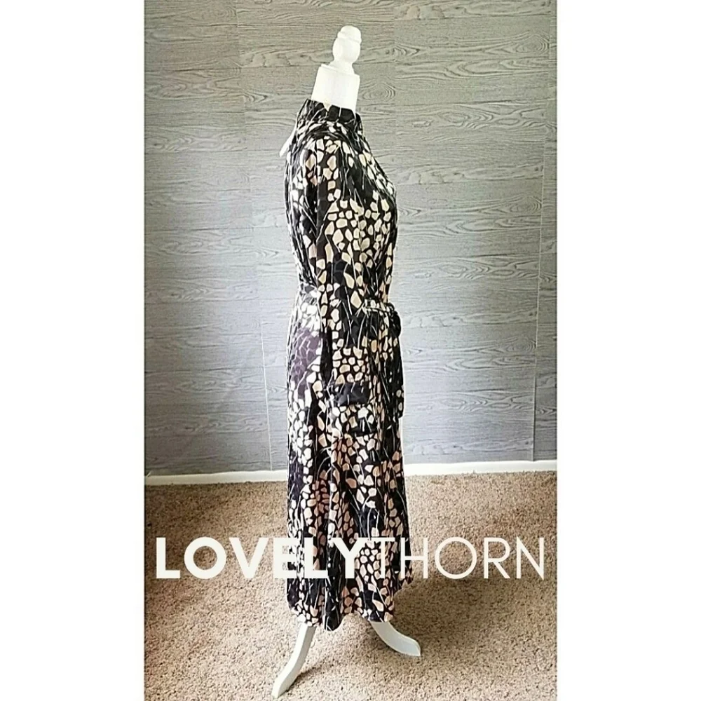H&M // ltd ed richard allan collaboration satin printed belted dress - Picture 14 of 16